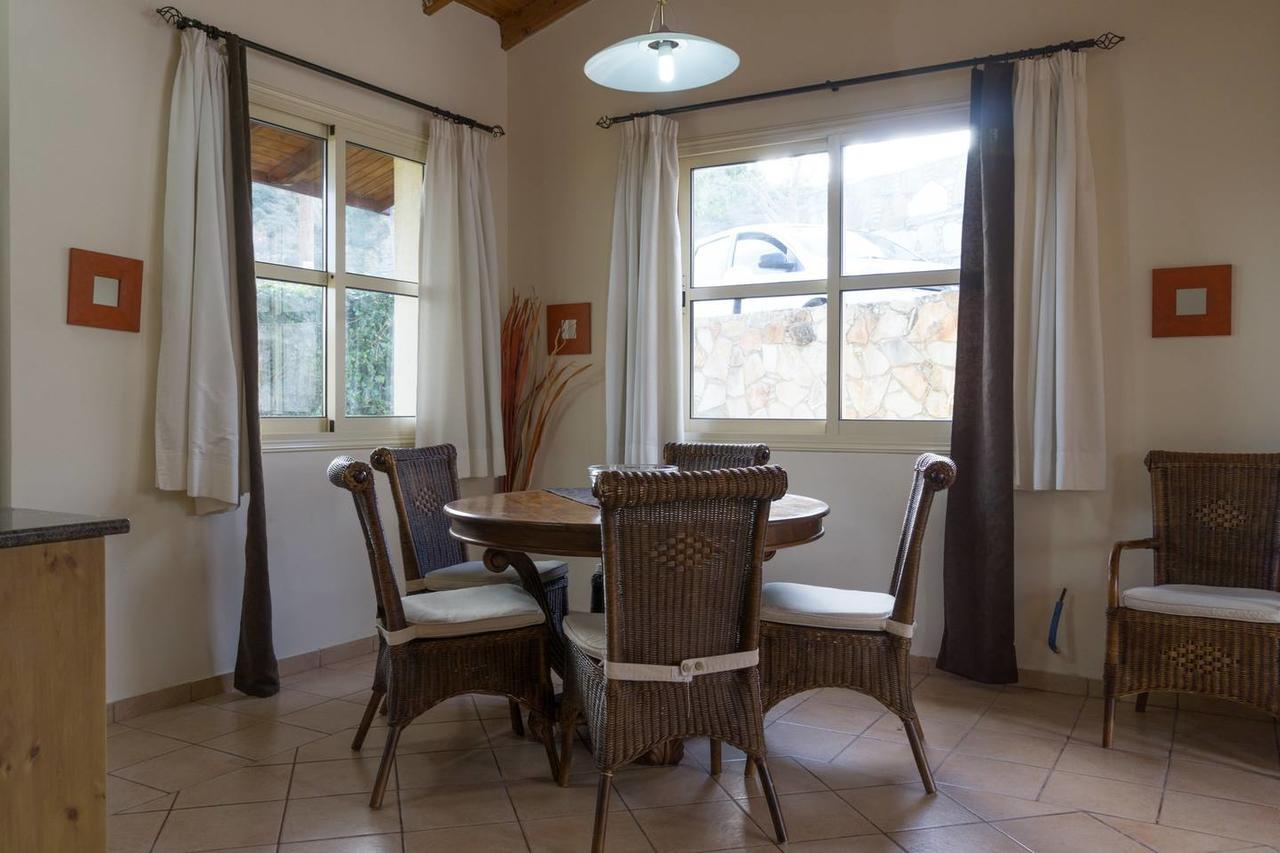 פיסורי Amoroza Villa מראה חיצוני תמונה